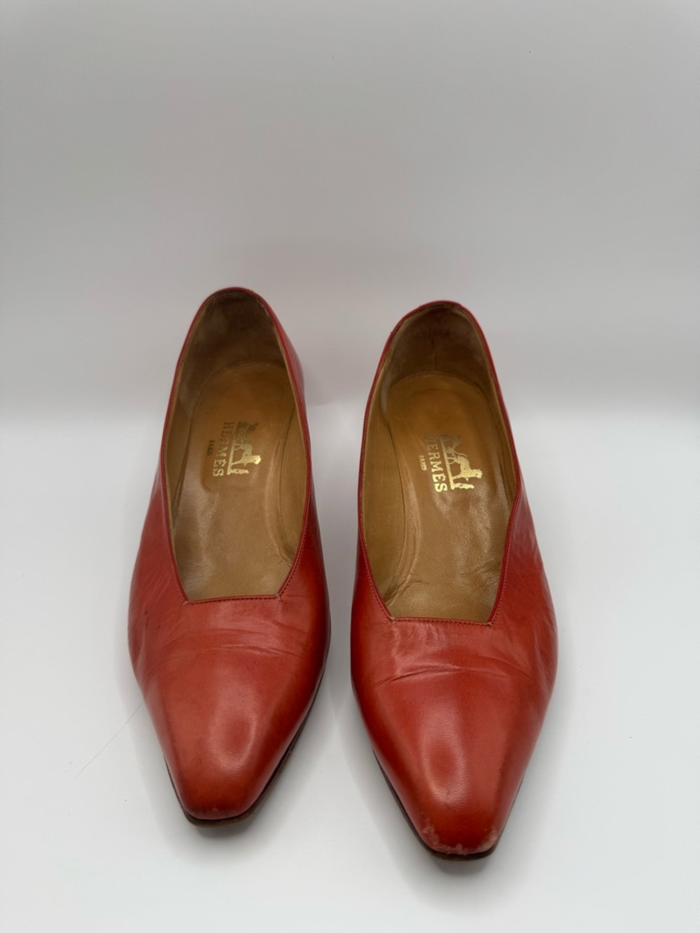 Vintage Hermès Paris Brick Red Leather Kitten Heel Pump Size 36.5 France